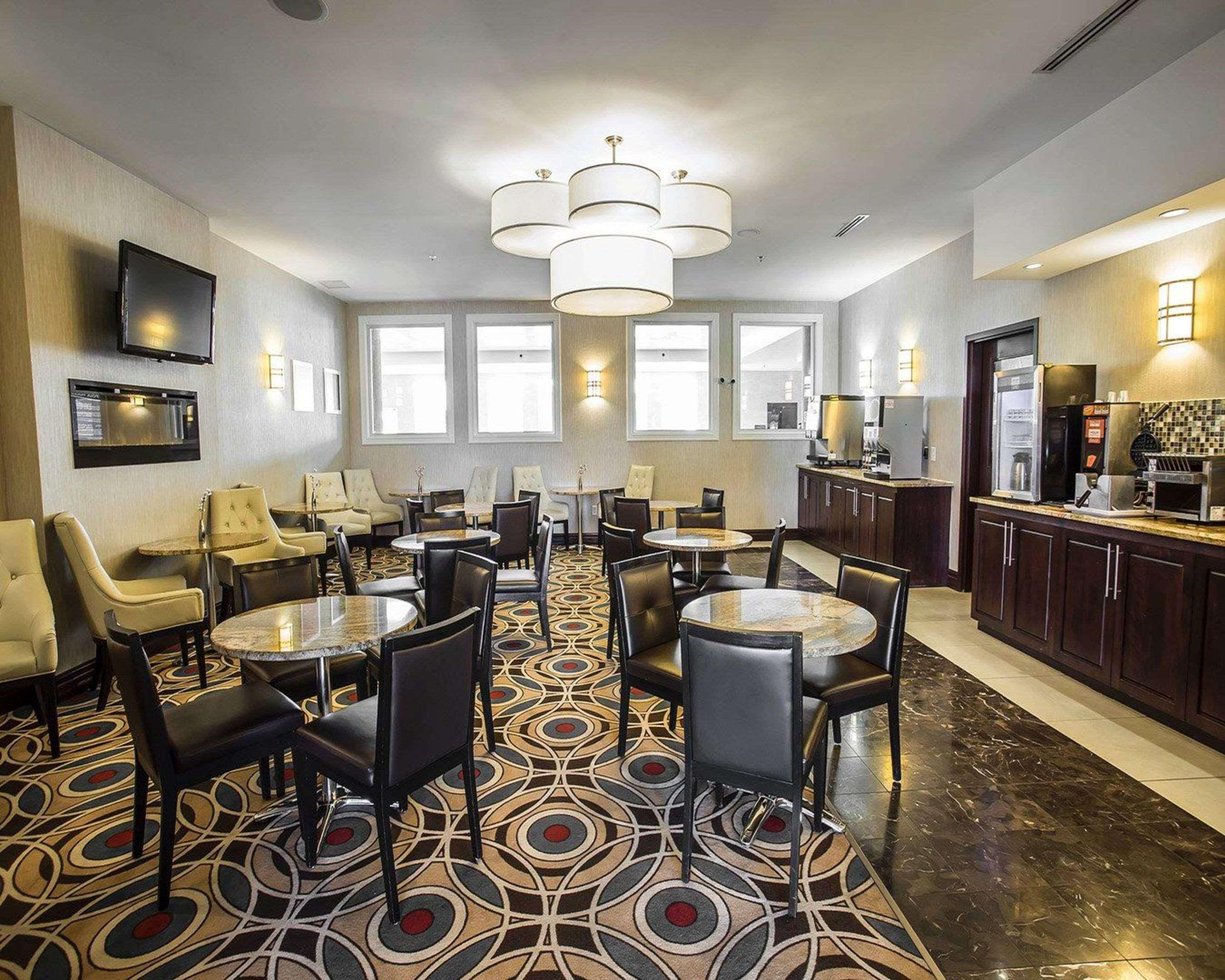 Comfort Hotel Bayer'S Lake Timberlea Extérieur photo