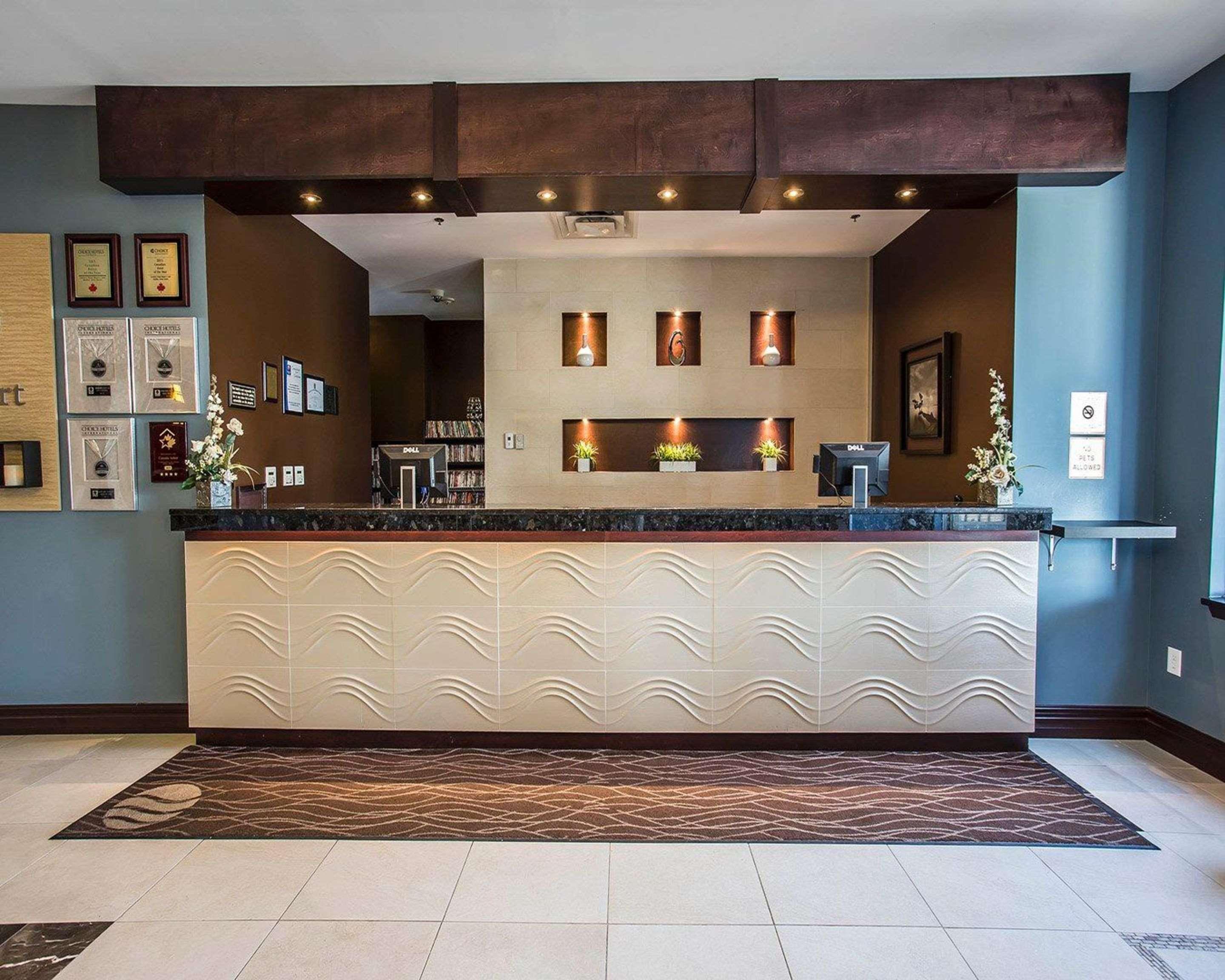 Comfort Hotel Bayer'S Lake Timberlea Extérieur photo