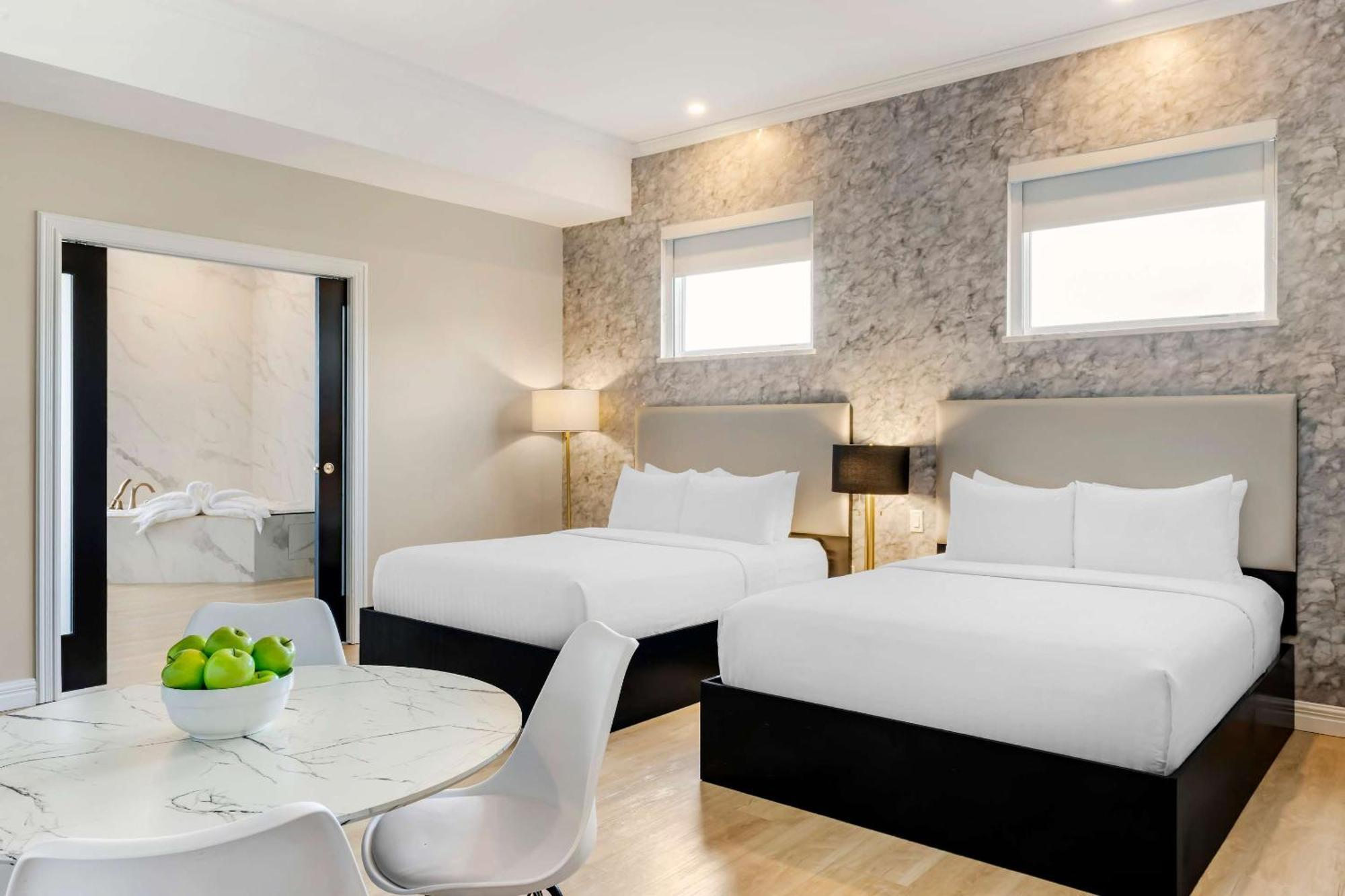 Comfort Hotel Bayer'S Lake Timberlea Extérieur photo