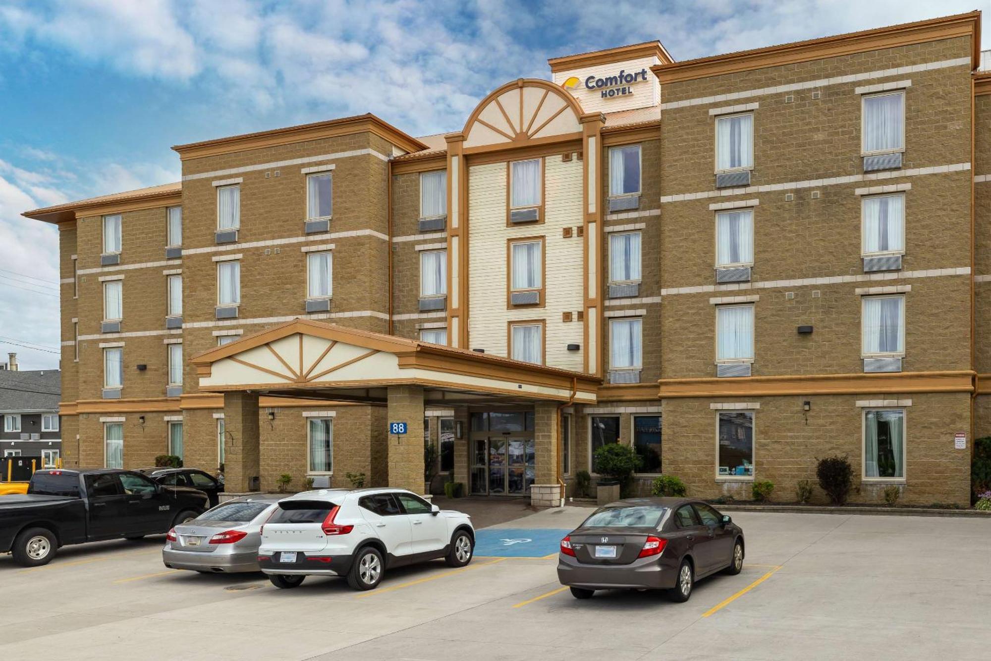 Comfort Hotel Bayer'S Lake Timberlea Extérieur photo