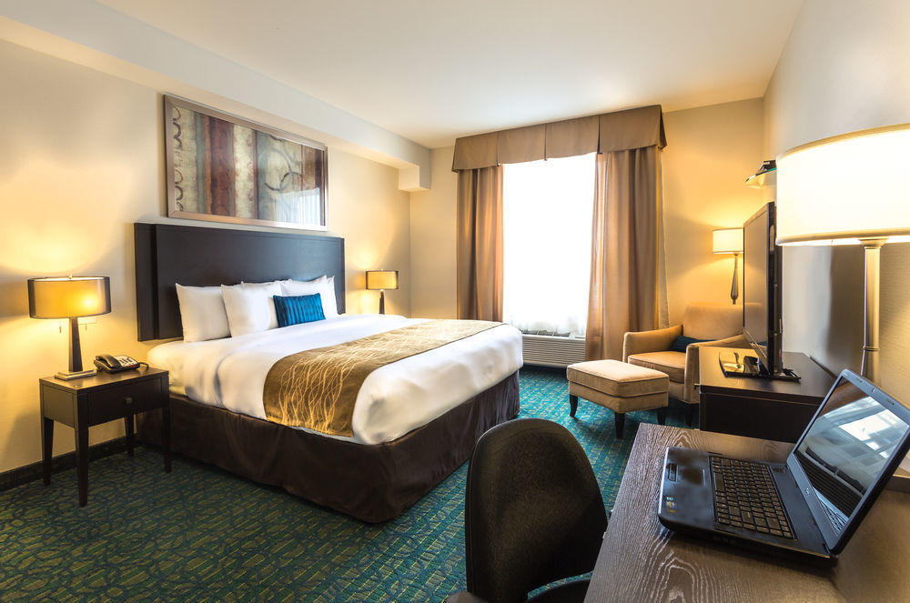 Comfort Hotel Bayer'S Lake Timberlea Extérieur photo